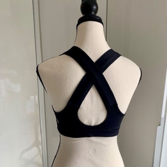 Lulelemon new black sport bra, US 8 - Picture 4 of 5